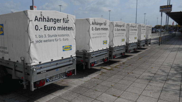 Kostenloser Anhänger an zwei neuen Standorten