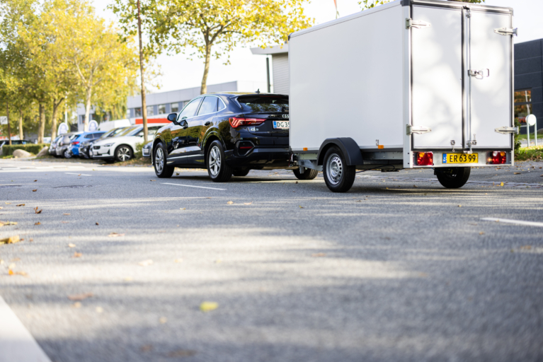 Reservieren Sie einen Freetrailer direkt über unsere Website oder mobile App gegen eine geringe Gebühr